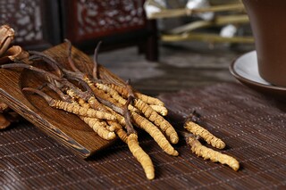从《曾子杀猪教子》谈诚信作文